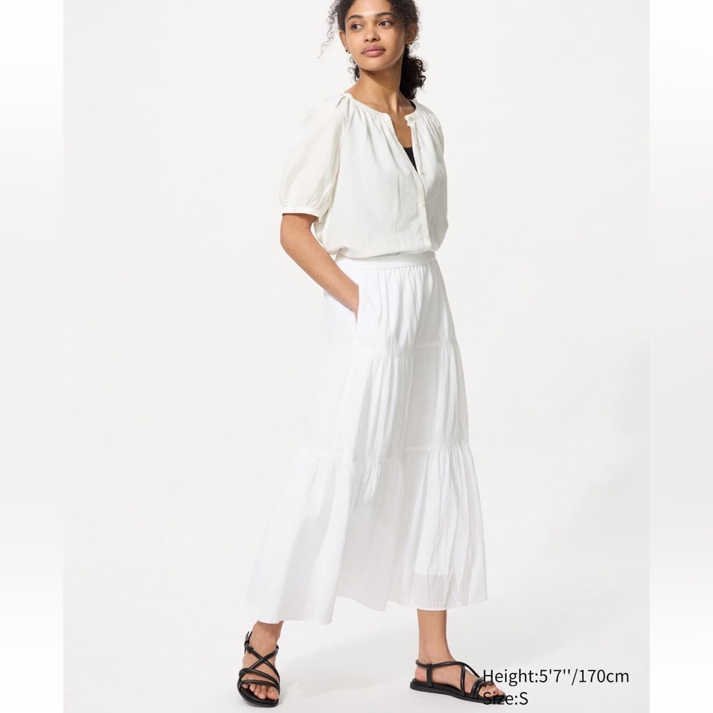 UNIQLO 3 Tier Skirt
